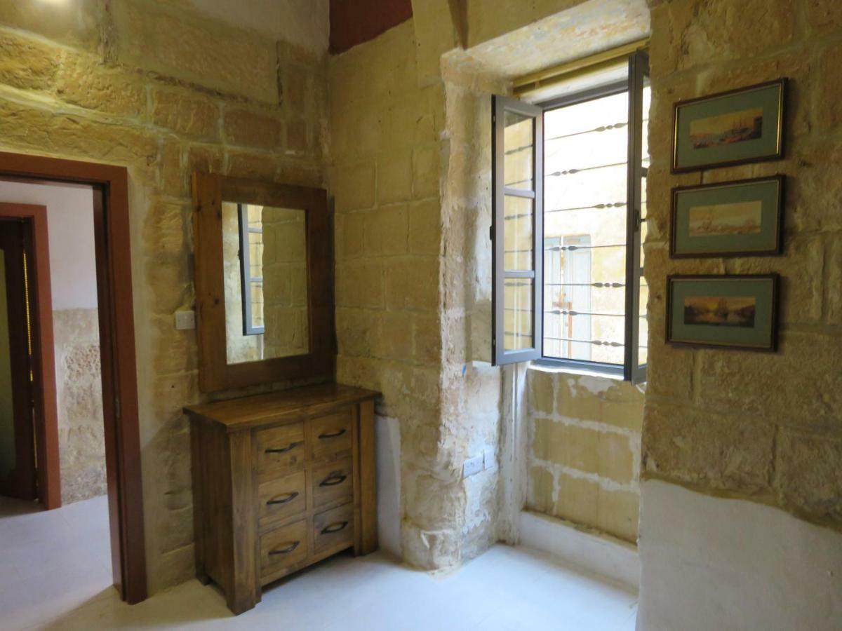Amelia'S House Of Character Appartement Cospicua Buitenkant foto