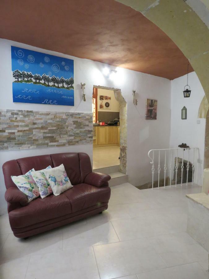 Amelia'S House Of Character Appartement Cospicua Buitenkant foto